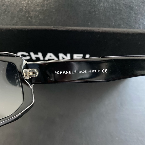 Chanel 5063-B Sunglasses - Picture 7 of 10